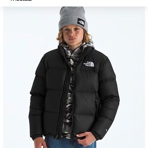 The North Face550 Youth boys or girls Black Puffer puffy Jacket coat M 10 12